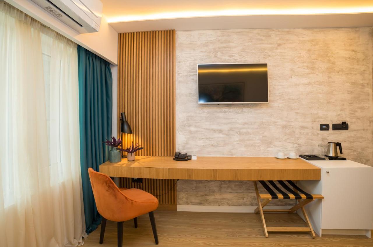 Hotel Admiral Budva Bagian luar foto