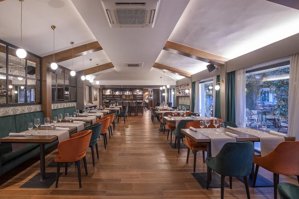Hotel Admiral Budva Bagian luar foto